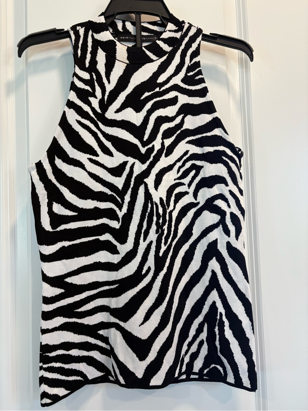White House Black Market Black & White Zebra Sleeveless Knit Top